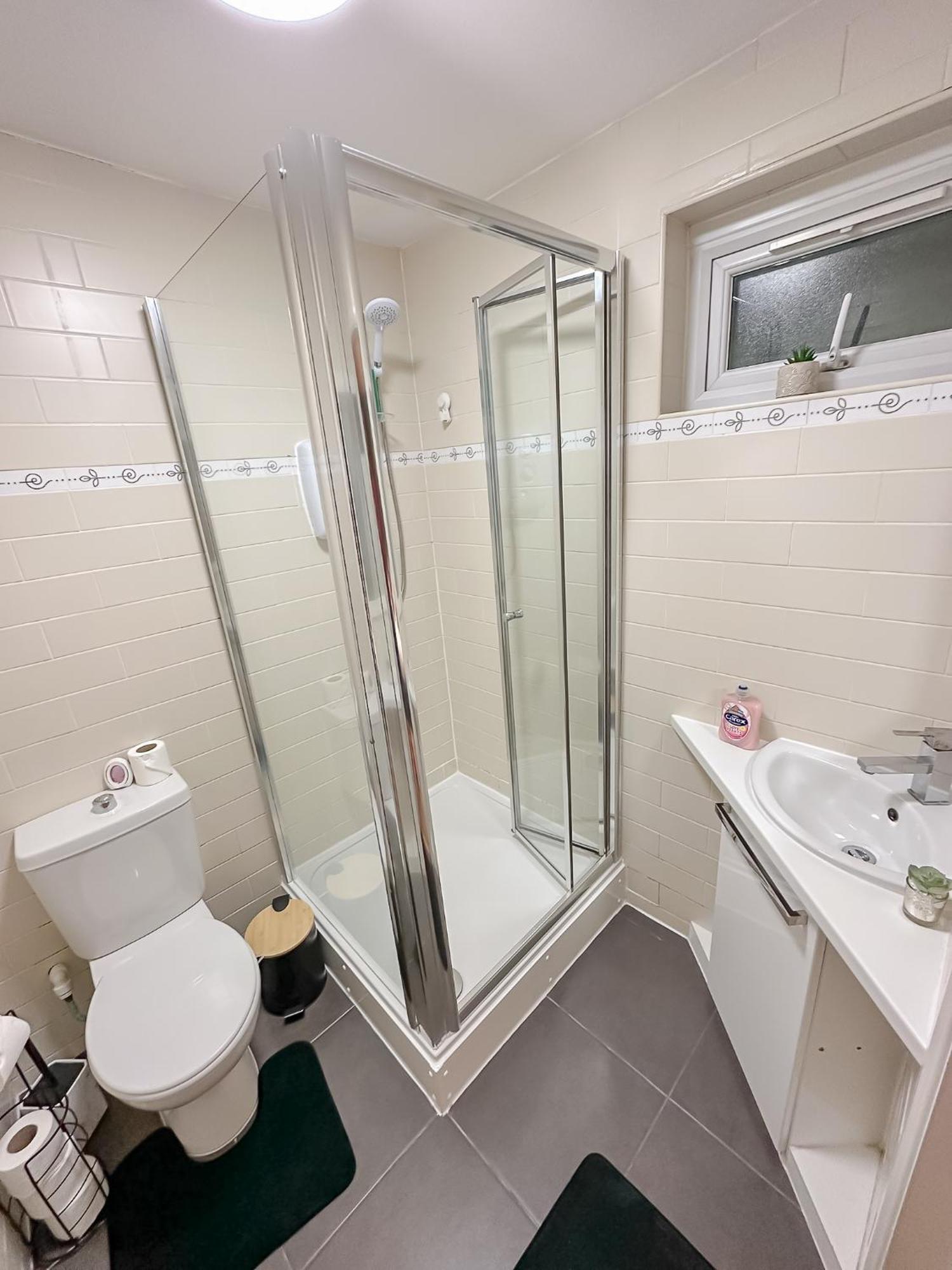 הנדון Stunning Studio Garden House - Free Wifi & Parking מראה חיצוני תמונה